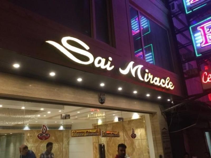 Sai Miracle - Luxury Living Hotel Nova Deli Exterior foto