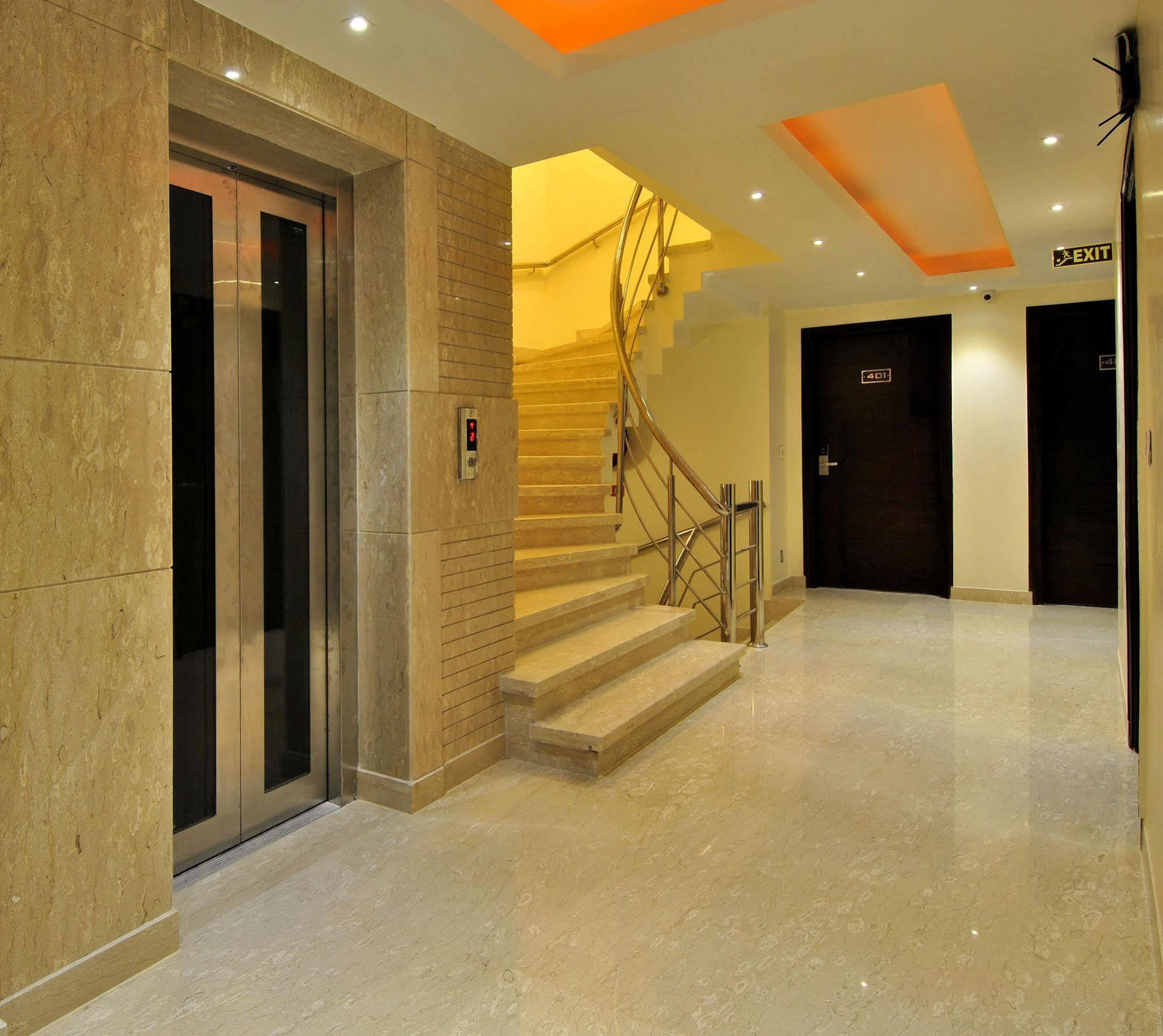 Sai Miracle - Luxury Living Hotel Nova Deli Exterior foto